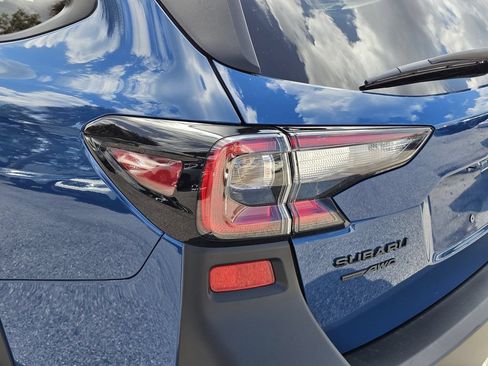 Certified 2025 Subaru Outback Wilderness AWD/4WD image 7