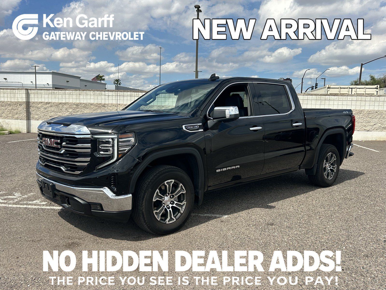 Used 2025 GMC Sierra 1500 SLT AWD/4WD image 1