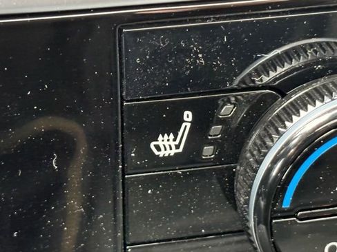 New 2026 Nissan Pathfinder SL w/ SL Premium Package image 10