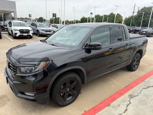 Used 2023 Honda Ridgeline Black Edition image 1