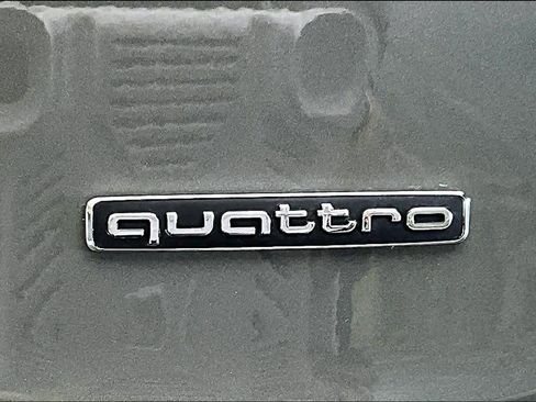 Used 2023 Audi Q5 2.0T Premium Plus w/ Premium Plus Package image 9