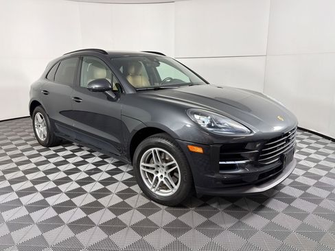 Used 2020 Porsche Macan AWD/4WD image 7