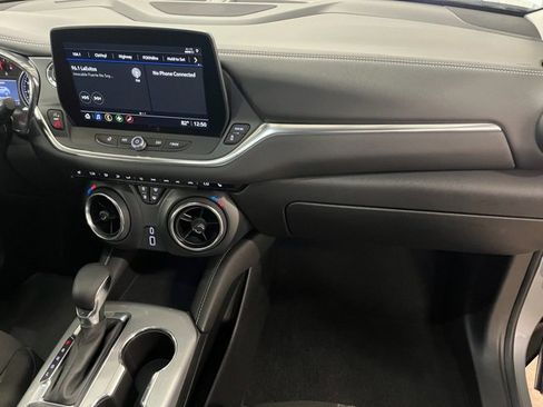 Used 2024 Chevrolet Blazer LT image 24