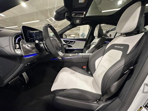 New 2026 Mercedes-Benz E 53 AMG e 4MATIC Sedan image 8