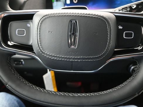 New 2025 Lincoln Navigator Reserve w/ Jet Appearance Package image 26