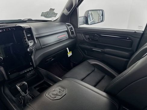 Used 2022 RAM 1500 Laramie AWD/4WD image 23