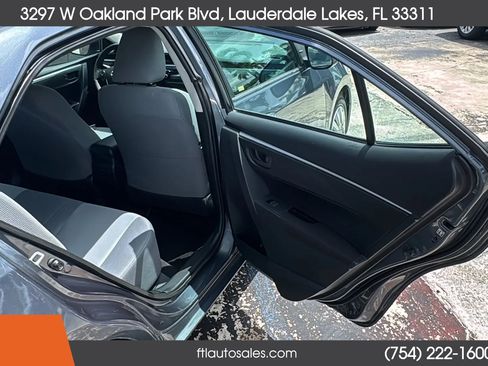 Used 2015 Toyota Corolla L FWD image 39