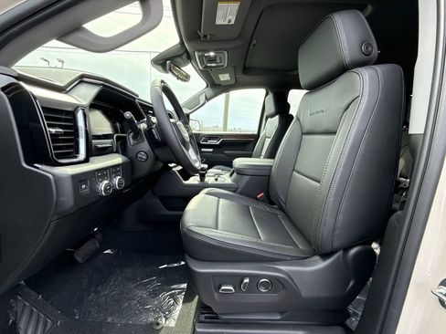 New 2026 GMC Sierra 1500 Denali image 13