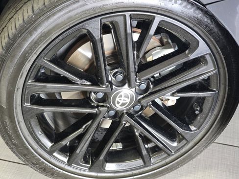 Certified 2025 Toyota Camry SE w/ Convenience Package image 10