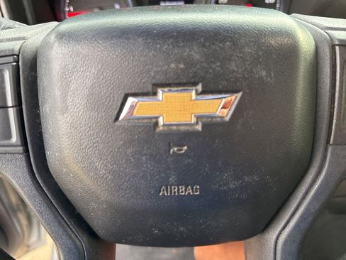 Used 2024 Chevrolet Silverado 2500 Custom w/ Custom Convenience Package image 27