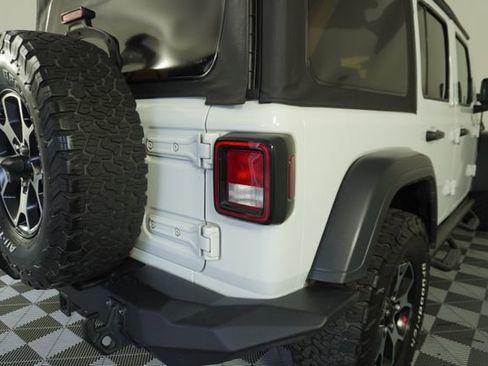 Used 2018 Jeep Wrangler Unlimited Sport S image 13