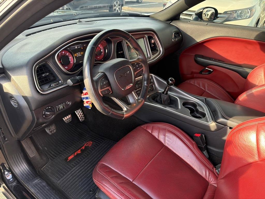 Used 2015 Dodge Challenger SRT Hellcat RWD image 11