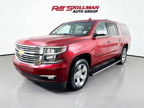Used 2016 Chevrolet Suburban LTZ image 3