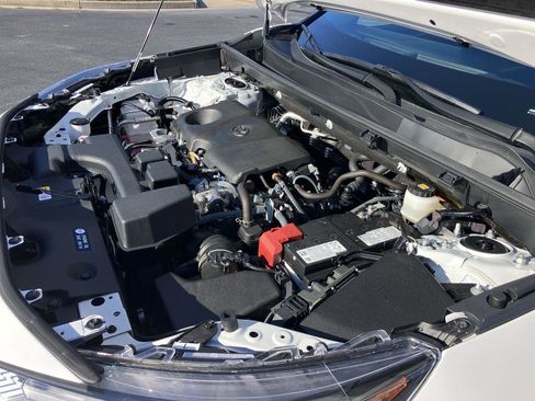 Certified 2024 Toyota RAV4 XLE image 34