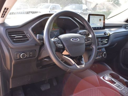 Used 2024 Ford Edge SEL w/ Convenience Package AWD/4WD image 10