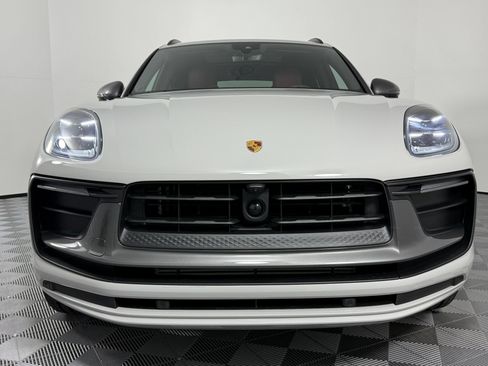 Certified 2026 Porsche Macan Turbo AWD/4WD image 6