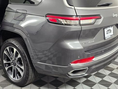 Used 2021 Jeep Grand Cherokee L Overland w/ Luxury Tech Group IV image 14