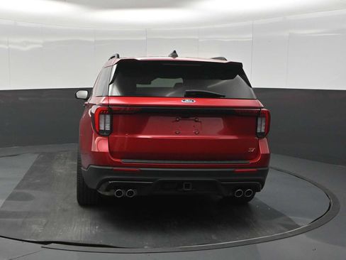 Used 2025 Ford Explorer ST w/ Sun And Sound Package AWD/4WD image 7