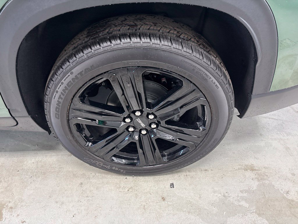 New 2027 GMC Acadia Elevation w/ Black Edition AWD/4WD image 24