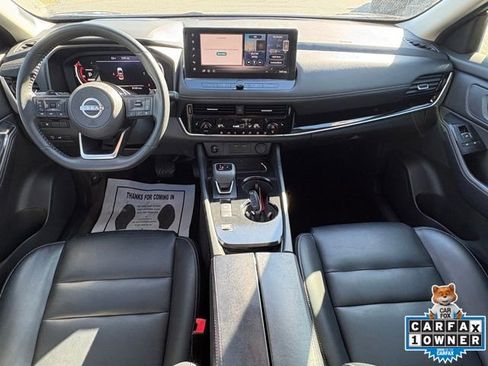 Used 2024 Nissan Rogue SL image 17