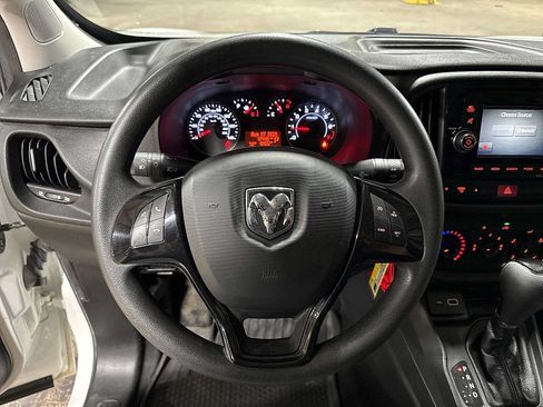 Used 2022 RAM ProMaster City Tradesman FWD image 17
