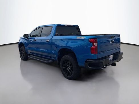 Used 2024 Chevrolet Silverado 1500 Custom Trail Boss w/ LPO, Dark Essentials Package AWD/4WD image 5