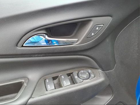 Used 2024 Chevrolet Equinox LT image 12