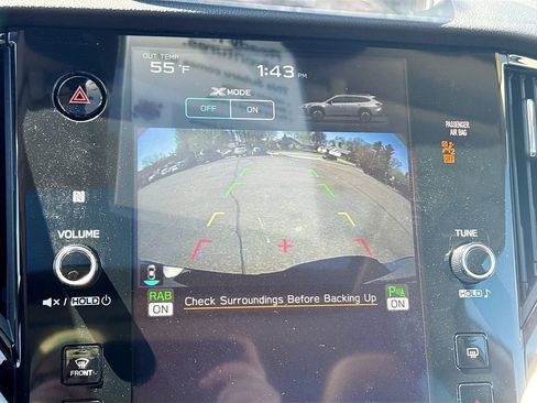 Used 2025 Subaru Outback Touring w/ Tech Package 3 AWD/4WD image 12