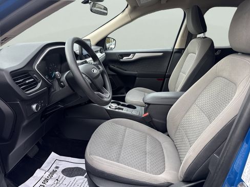 Used 2020 Ford Escape SE image 20