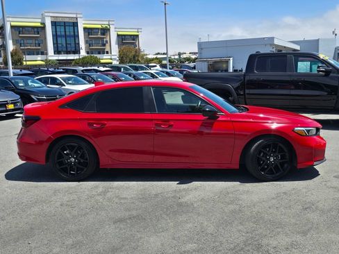 Used 2025 Honda Civic Sport image 7