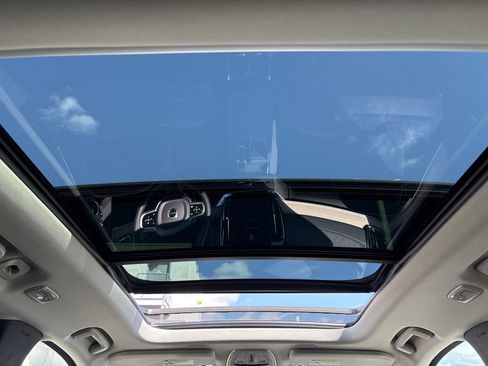 New 2026 Volvo XC90 B5 Plus image 13