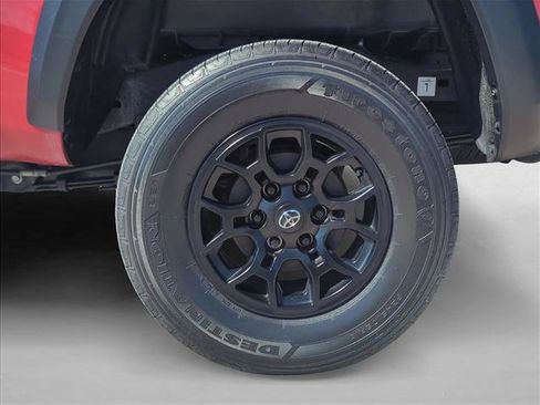Certified 2022 Toyota Tacoma SR w/ SX Package RWD image 9
