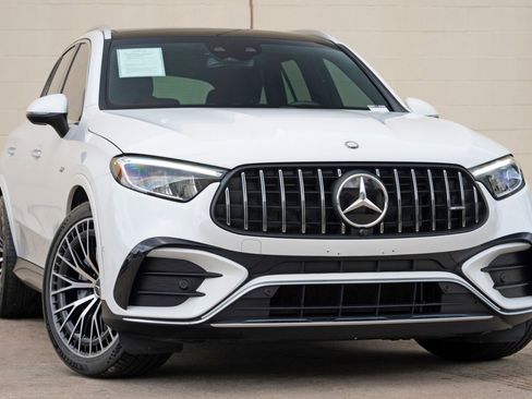 Used 2024 Mercedes-Benz GLC 43 AMG 4MATIC image 4