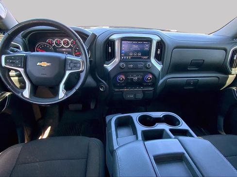 Used 2021 Chevrolet Silverado 1500 LT AWD/4WD image 16