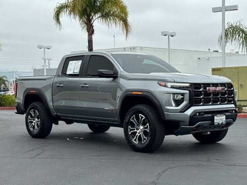 Certified 2025 GMC Canyon AT4 AWD/4WD image 5