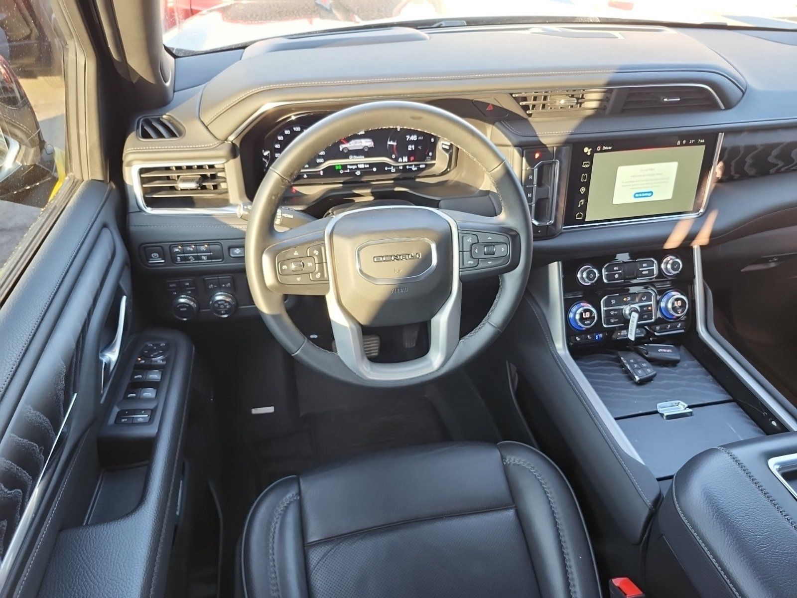 Used 2023 GMC Yukon XL Denali w/ Max Trailering Package AWD/4WD image 8