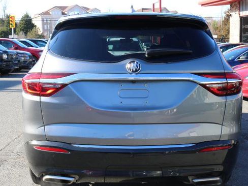 Used 2019 Buick Enclave Essence image 5