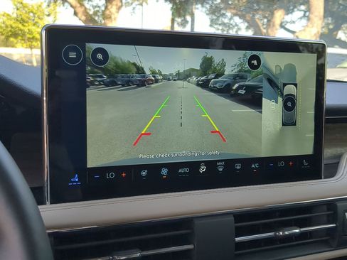 New 2026 Lincoln Corsair Reserve FWD image 16