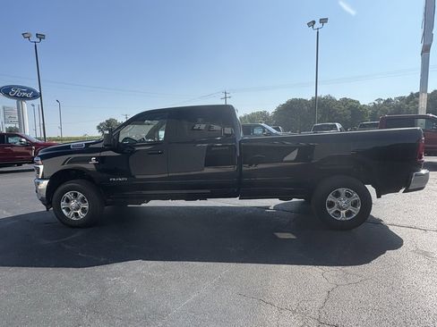 New 2025 RAM 2500 Big Horn image 5