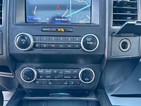 Used 2021 Ford Expedition Max Limited image 41