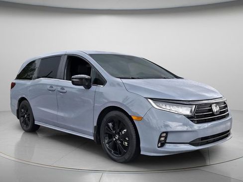 Used 2024 Honda Odyssey Sport image 9