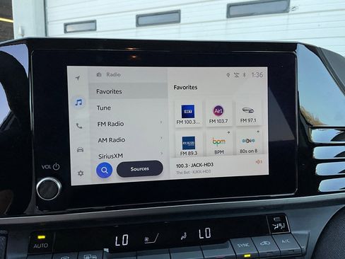 Used 2025 Toyota Camry LE image 26