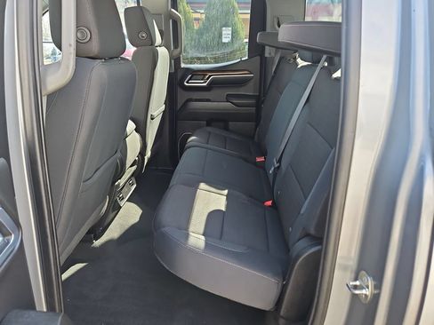 Used 2023 GMC Sierra 1500 SLE w/ Enhanced Capability Package AWD/4WD image 25