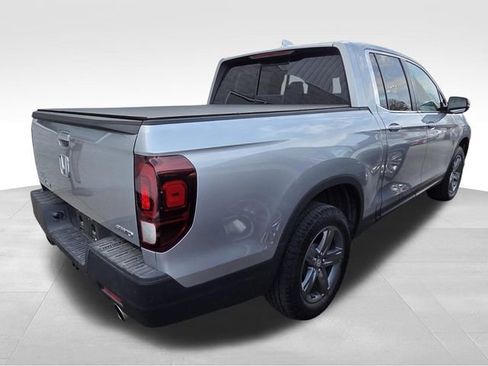 Certified 2023 Honda Ridgeline RTL image 8