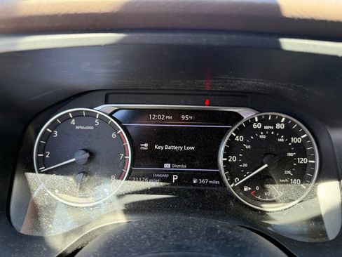 Used 2023 Nissan Rogue SL FWD image 15