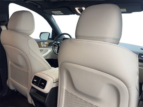 Used 2024 Mercedes-Benz GLE 350 4MATIC image 40