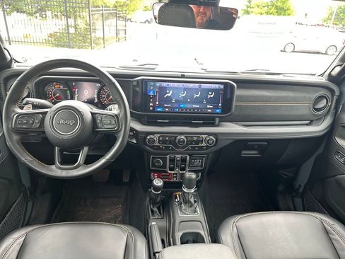 Used 2024 Jeep Wrangler Unlimited Rubicon 392 AWD/4WD image 28