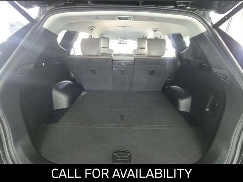 Used 2017 Hyundai Santa Fe Sport FWD image 9
