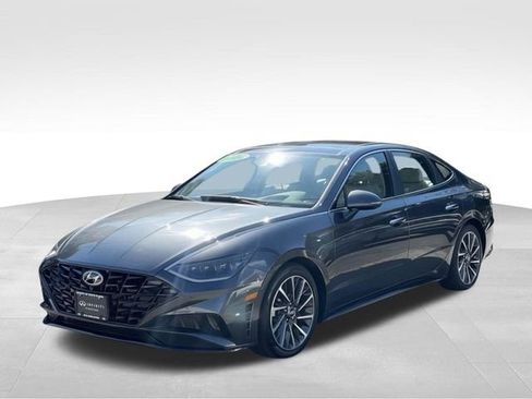 Used 2020 Hyundai Sonata Limited image 2