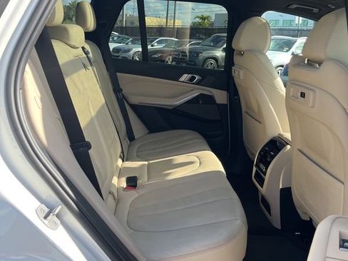 Used 2021 BMW X5 sDrive40i w/ Premium Package image 19